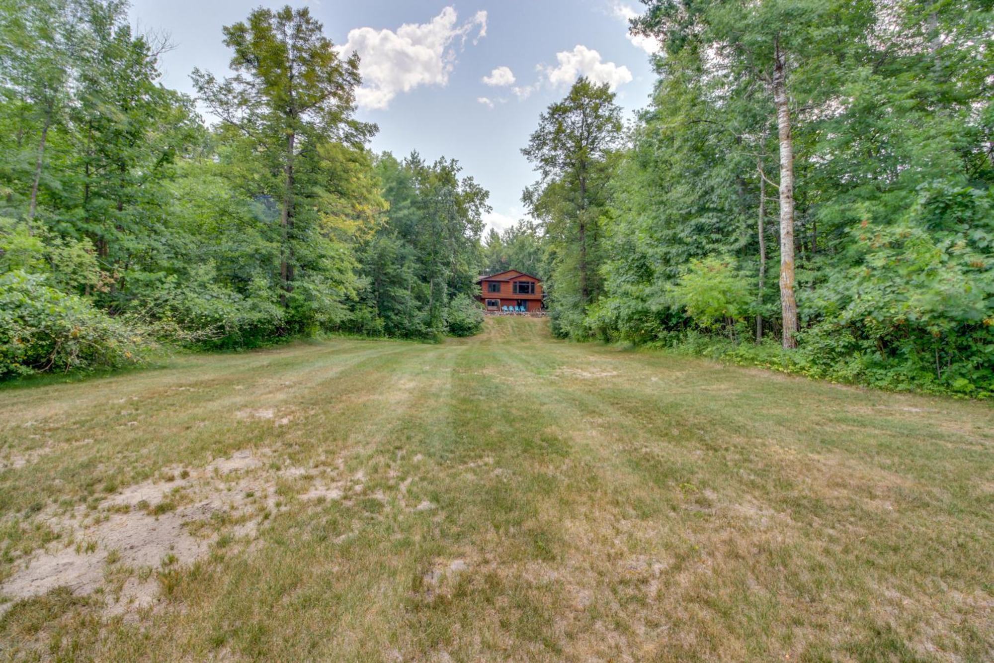 Beautiful Breezy Point Home With Beach And Dock! Pequot Lakes Exteriör bild